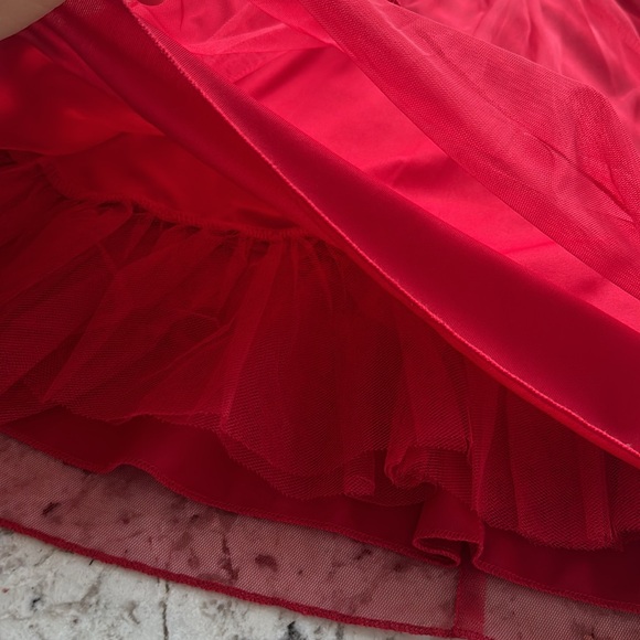 Red Speechless Kids dress - Picture 4 of 11